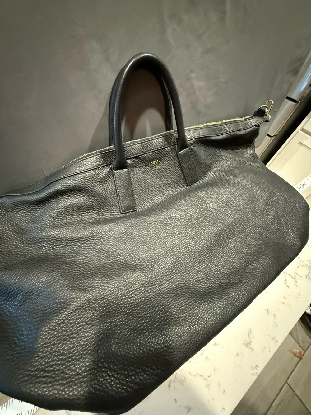 Fossil Men's Black Pebbled Leather Duffel